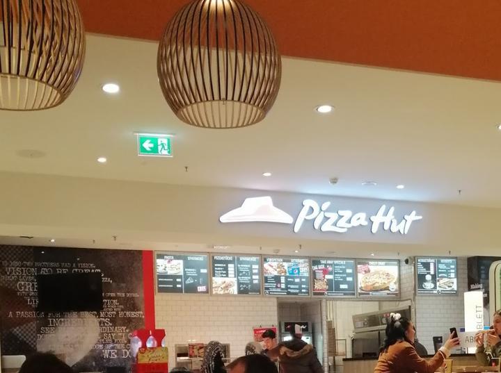 Pizza Hut Aachen, Adalbert